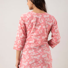 Women Printed Pink Straight Fit Short Tunic