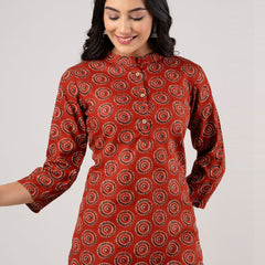 Women Rayon Printed Rust Short Kurti