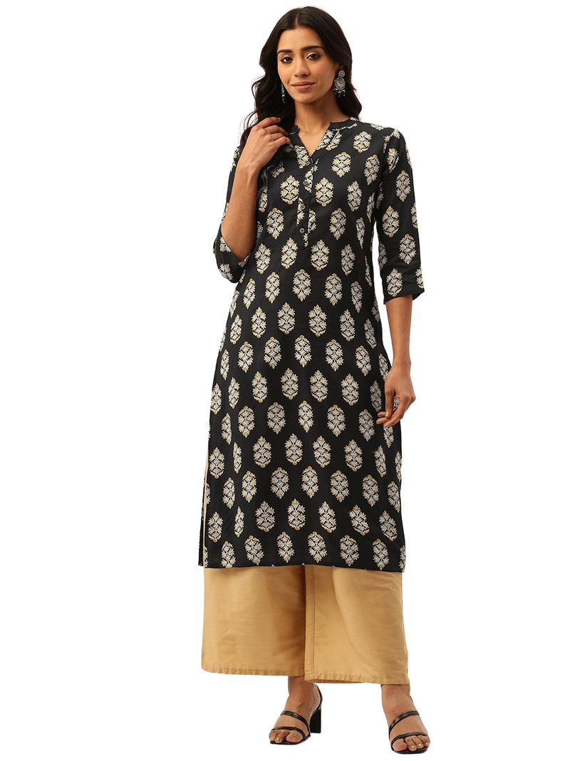 Graceful Long Kurta with 3/4 Sleeves and Button accents A Perfect Fusion of Comfort and Style