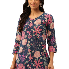 V-Neck 3/4 Sleeve Short Kurti for Women - Tailored Fit & Chic Design