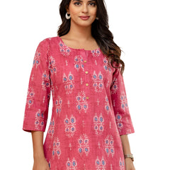 Chic Printed Short Kurti with Round Neck & 3/4 Sleeves