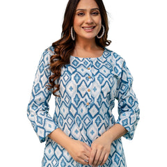 Chic Printed Short Kurti with Round Neck & 3/4 Sleeves