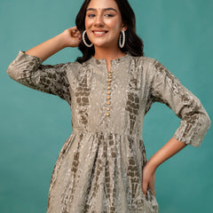Tunic – Mandarin Collar, 3/4 Sleeves, Flattering Fit (Sizes S–XXL)