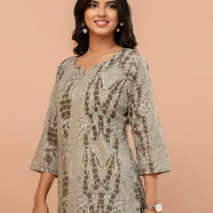 Elegant Printed Short Kurti – Soft Cotton, Everyday Style, Sizes S–XXL.