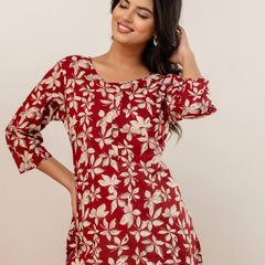 Chic Printed Short Kurti with Round Neck & 3/4 Sleeves