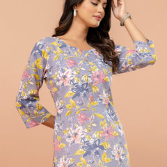 Chic Printed Short Kurti with Round Neck & 3/4 Sleeves