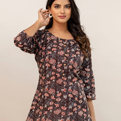 Chic Printed Short Kurti with Round Neck & 3/4 Sleeves