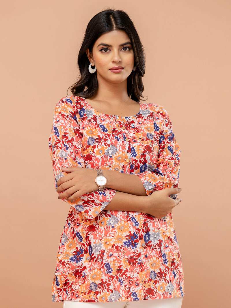 Chic Printed Short Kurti with Round Neck & 3/4 Sleeves
