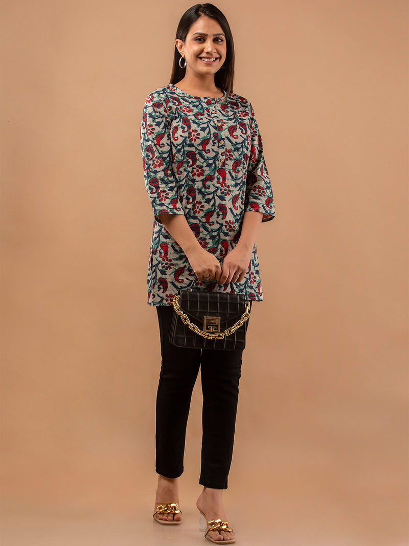 Women Multi Cotton Printed Short Kurti