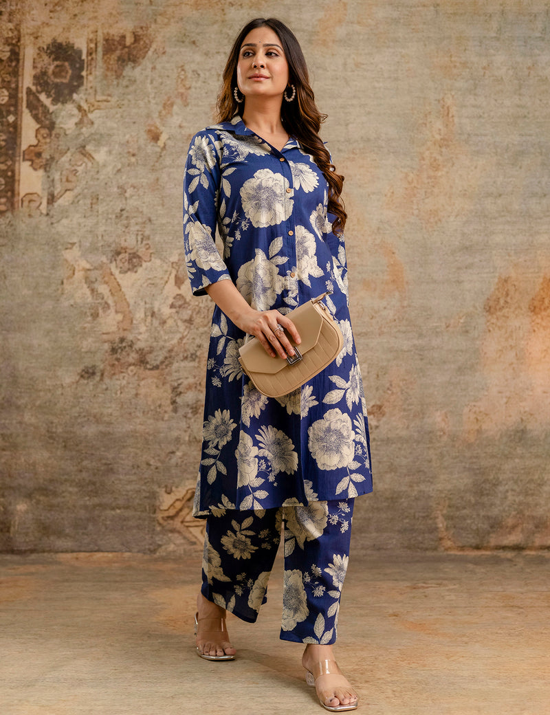 Blue Women’s Co-Ord Set–Printed Collared Kurta with 3/4 Sleeves & Elastic Waist Pants