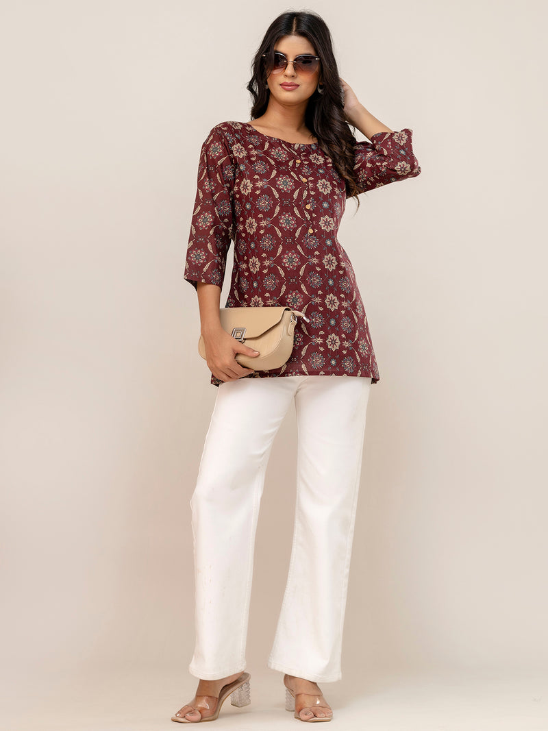 Chic Printed Short Kurti with Round Neck & 3/4 Sleeves