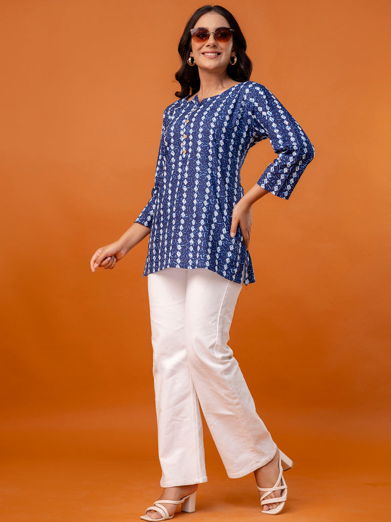 Chic Printed Short Kurti with Round Neck & 3/4 Sleeves
