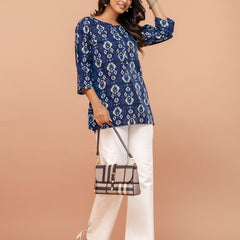 Chic Printed Short Kurti with Round Neck & 3/4 Sleeves