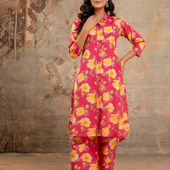 Red Women’s Co-Ord Set–Printed Collared Kurta with 3/4 Sleeves & Elastic Waist Pants