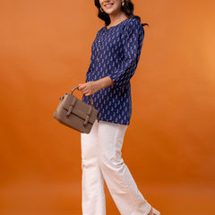 Chic Printed Short Kurti with Round Neck & 3/4 Sleeves