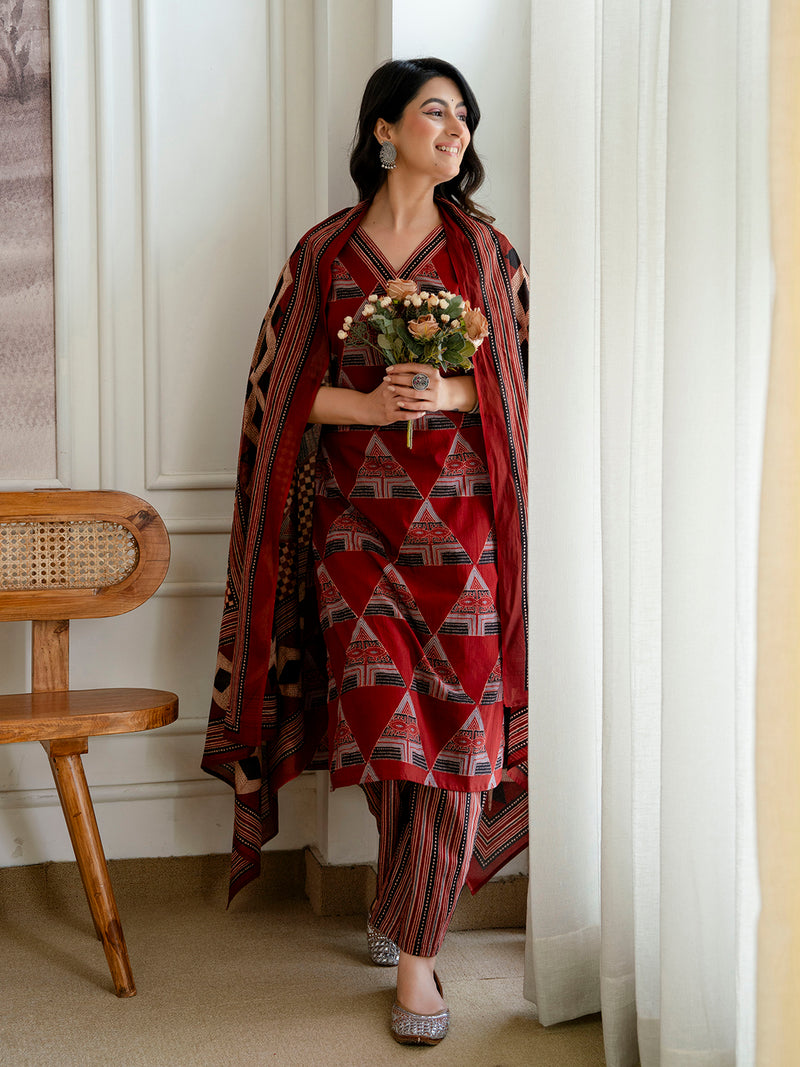 Bordered V-Neck 3-Piece Kurta Set with Ankle-Length Pants & Full-Length Dupatta (M–XXL)