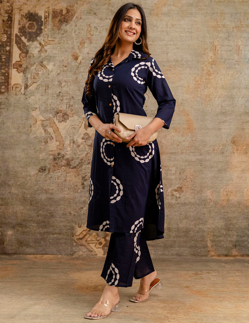 Blue Women’s Co-Ord Set–Printed Collared Kurta with 3/4 Sleeves & Elastic Waist Pants