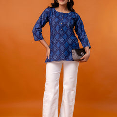 Chic Printed Short Kurti with Round Neck & 3/4 Sleeves