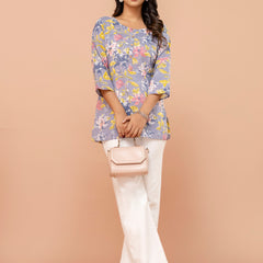 Chic Printed Short Kurti with Round Neck & 3/4 Sleeves