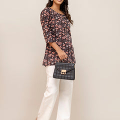 Chic Printed Short Kurti with Round Neck & 3/4 Sleeves