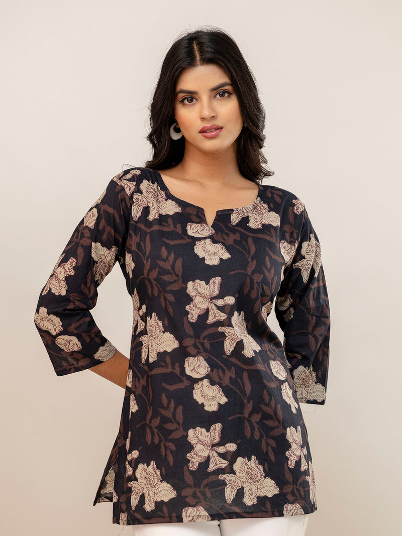 Elegant Printed Short Kurti – Soft Cotton, Everyday Style, Sizes S–XXL.
