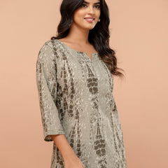 Elegant Printed Short Kurti – Soft Cotton, Everyday Style, Sizes S–XXL.