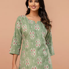 Elegant Printed Short Kurti – Soft Cotton, Everyday Style, Sizes S–XXL.