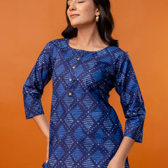 Chic Printed Short Kurti with Round Neck & 3/4 Sleeves