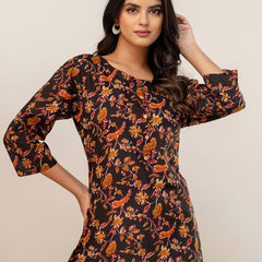 Chic Printed Short Kurti with Round Neck & 3/4 Sleeves