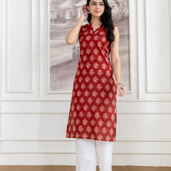 Elegant Sleeveless Cotton Printed Straight Kurta with Refined V-Neckline