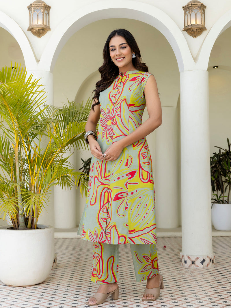 Luxury Mandarin Collar Printed Co-Ord Set with Button Detail A-Line Kurta & Comfort Fit Pants