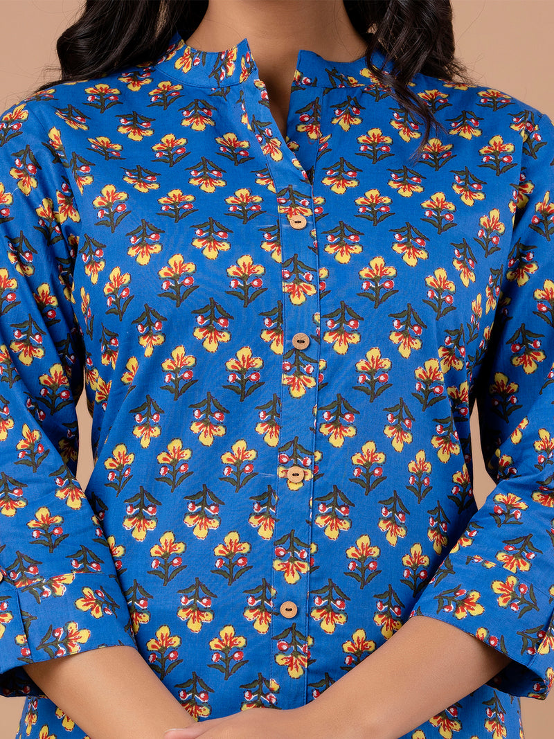 Feranoid Straight Knee Length Blue Colour Kurta For Women