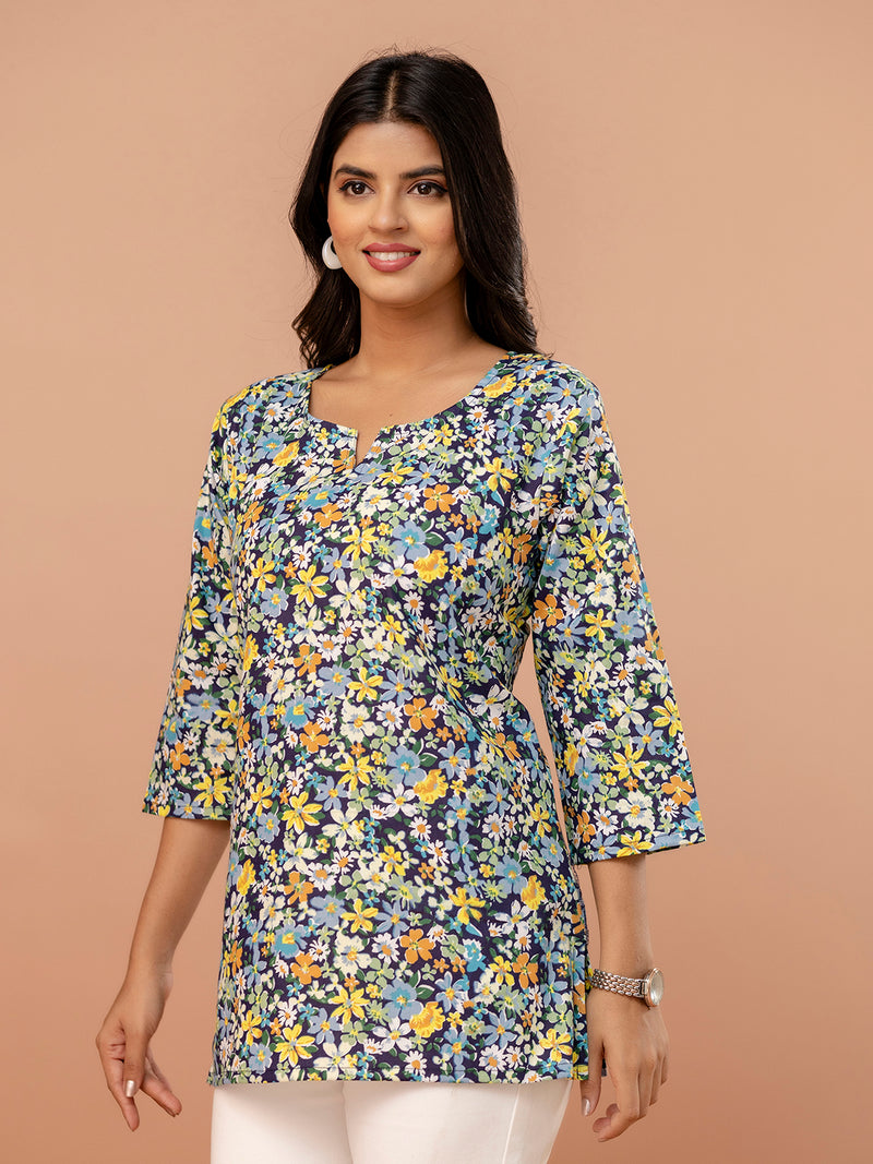 Elegant Printed Short Kurti – Soft Cotton, Everyday Style, Sizes S–XXL.