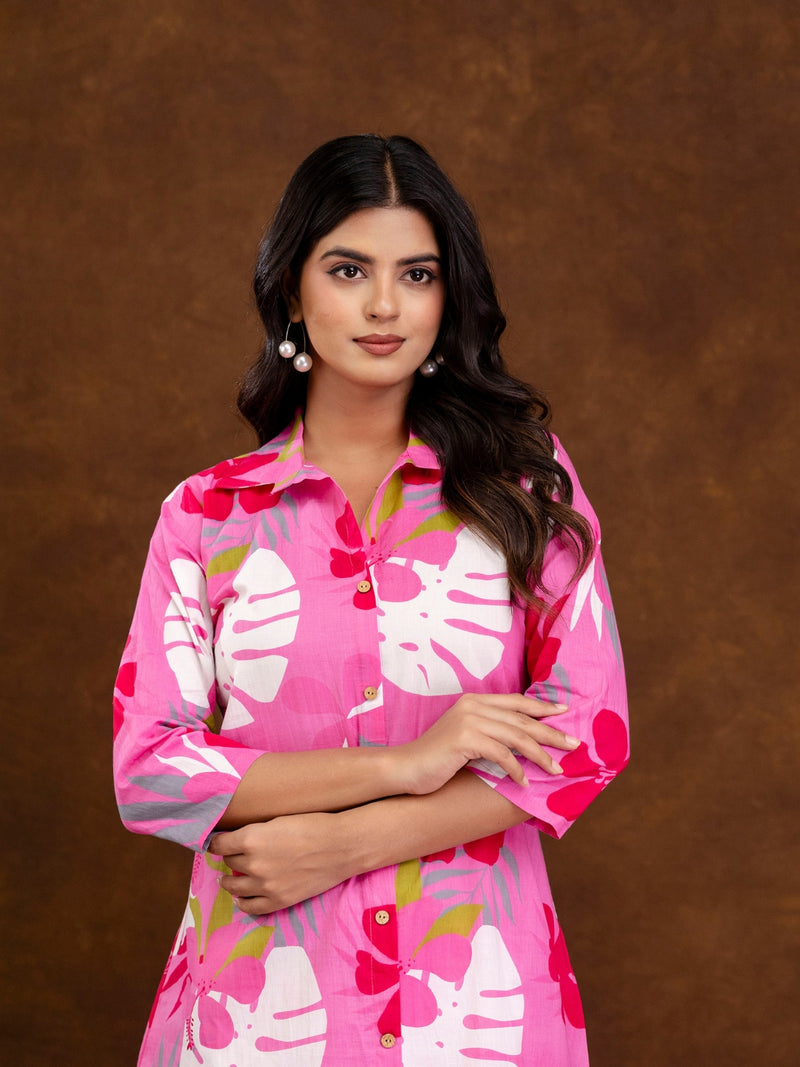 Pink Women’s Co-Ord Set–Printed Collared Kurta with 3/4 Sleeves & Elastic Waist Pants