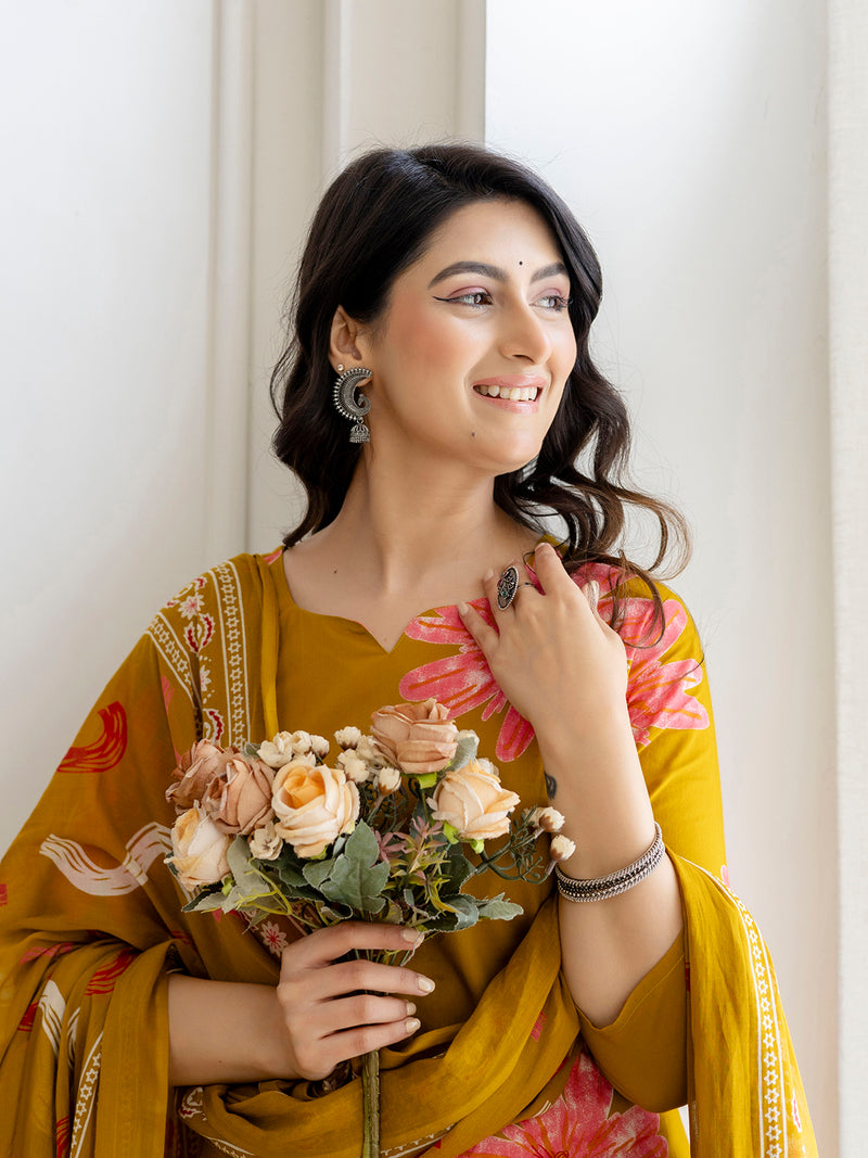 Printed Cotton Kurta Set with Ankle-Length Pants and Graceful Dupatta