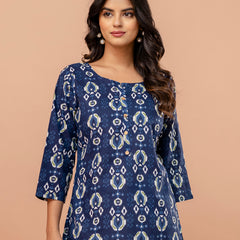 Chic Printed Short Kurti with Round Neck & 3/4 Sleeves