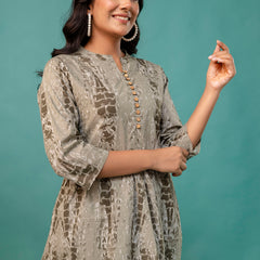 Tunic – Mandarin Collar, 3/4 Sleeves, Flattering Fit (Sizes S–XXL)
