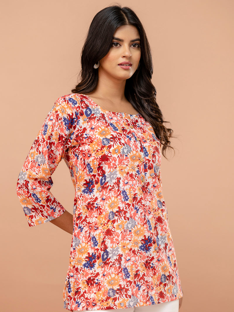 Chic Printed Short Kurti with Round Neck & 3/4 Sleeves
