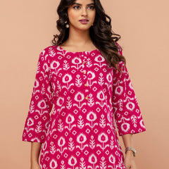 Chic Printed Short Kurti with Round Neck & 3/4 Sleeves