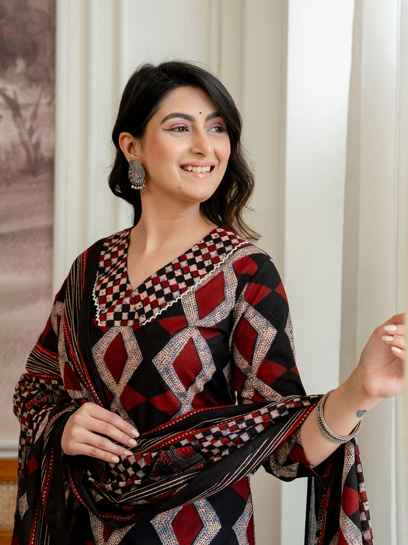 Bordered V-Neck 3-Piece Kurta Set with Ankle-Length Pants & Full-Length Dupatta (M–XXL)