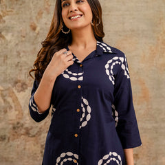 Blue Women’s Co-Ord Set–Printed Collared Kurta with 3/4 Sleeves & Elastic Waist Pants