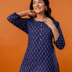 Chic Printed Short Kurti with Round Neck & 3/4 Sleeves