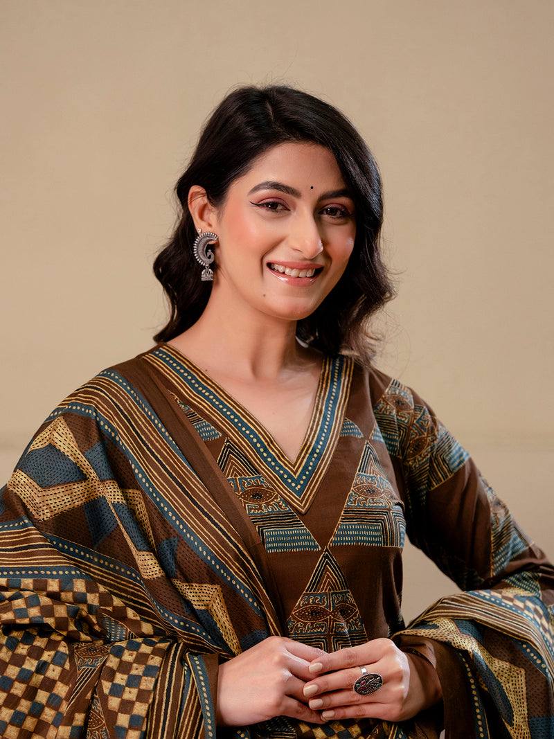 Bordered V-Neck 3-Piece Kurta Set with Ankle-Length Pants & Full-Length Dupatta (M–XXL)