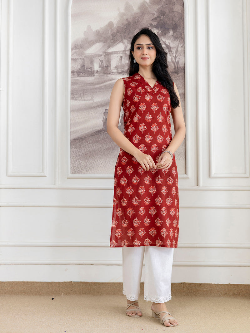 Elegant Sleeveless Cotton Printed Straight Kurta with Refined V-Neckline