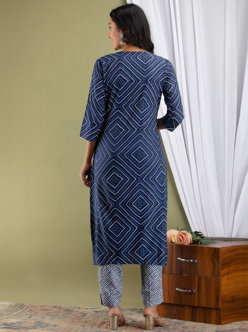 Women Kurta Pant Dupatta Set