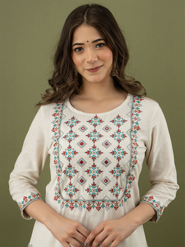 Women Kurta Pant Set