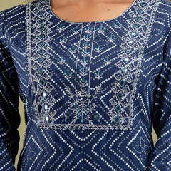 Women Kurta Pant Dupatta Set