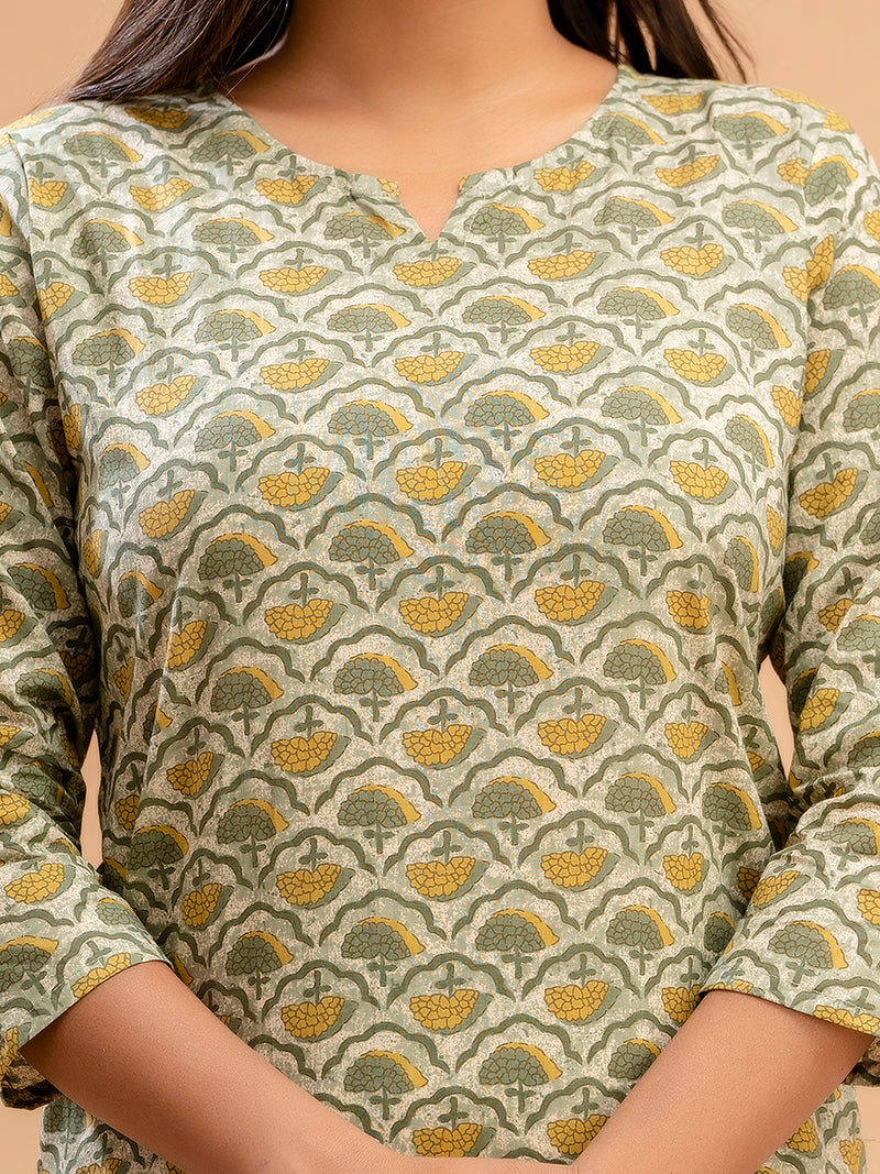 Green Printed Cotton Night Suit with V-Neck Kurti & Ankle-Length Pants