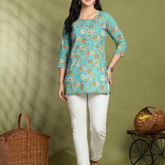 Floral Print 4 Button Straight Kurti