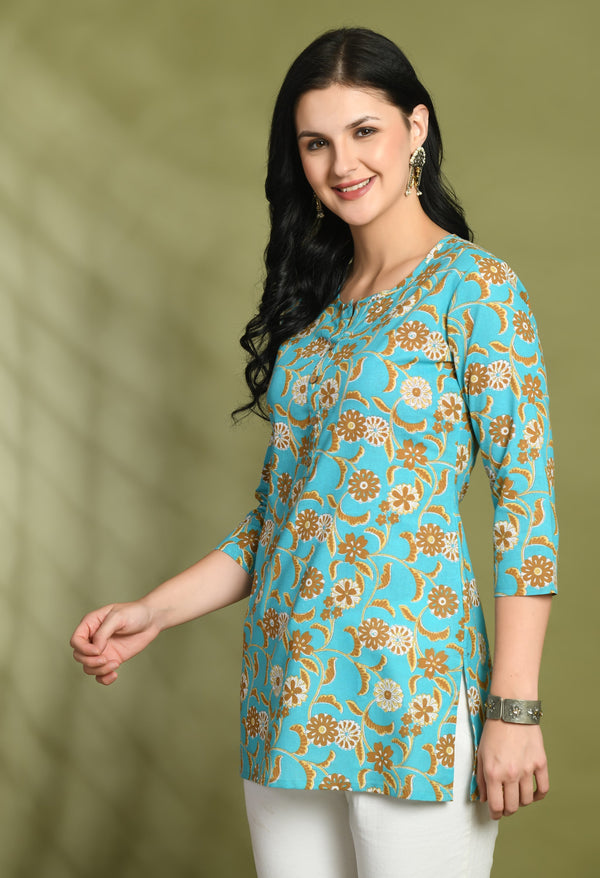 Floral Print 4 Button Straight Kurti